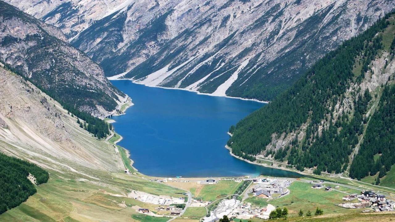 Hotel 2000 Livigno Buitenkant foto
