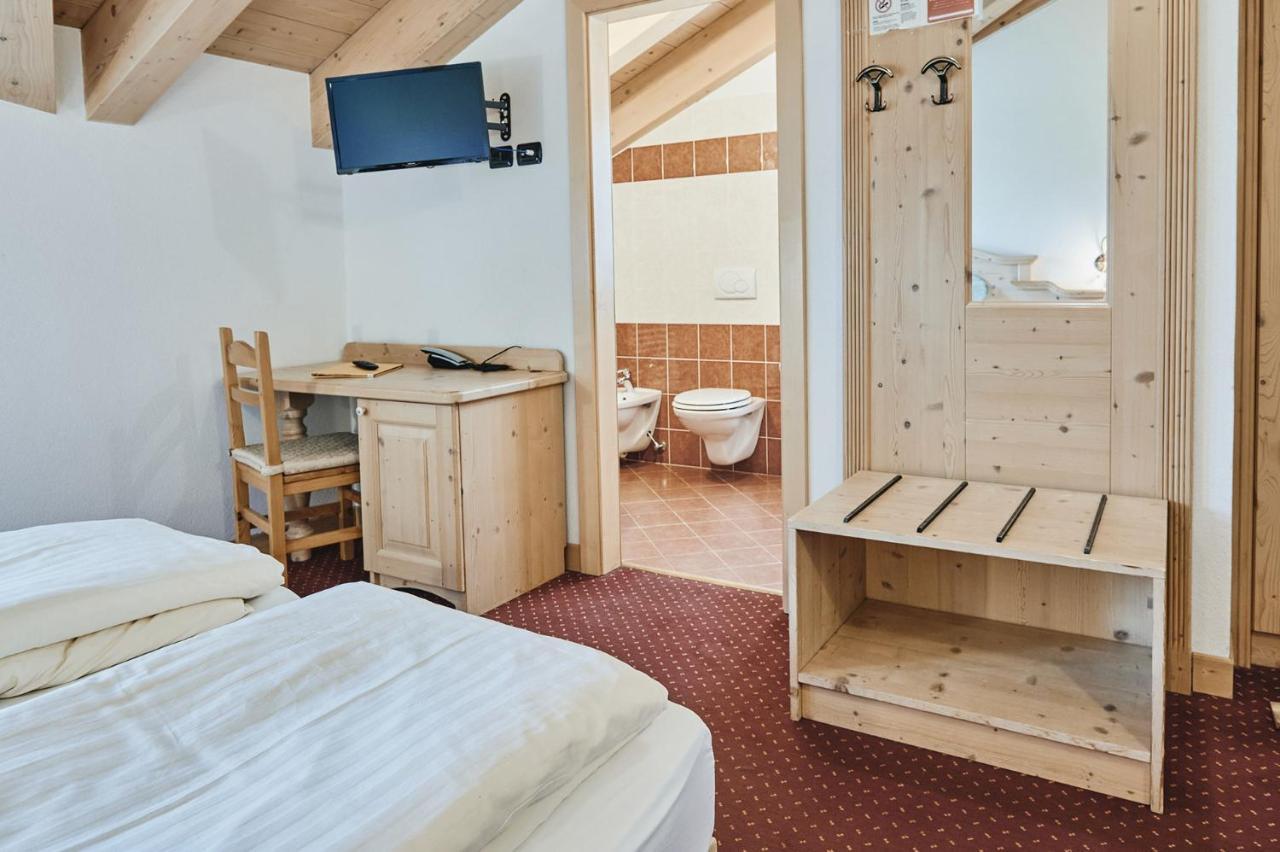 Hotel 2000 Livigno Buitenkant foto